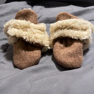 Zutano baby booties